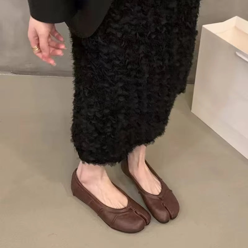 Bianca Split-Toe Leather Mules
